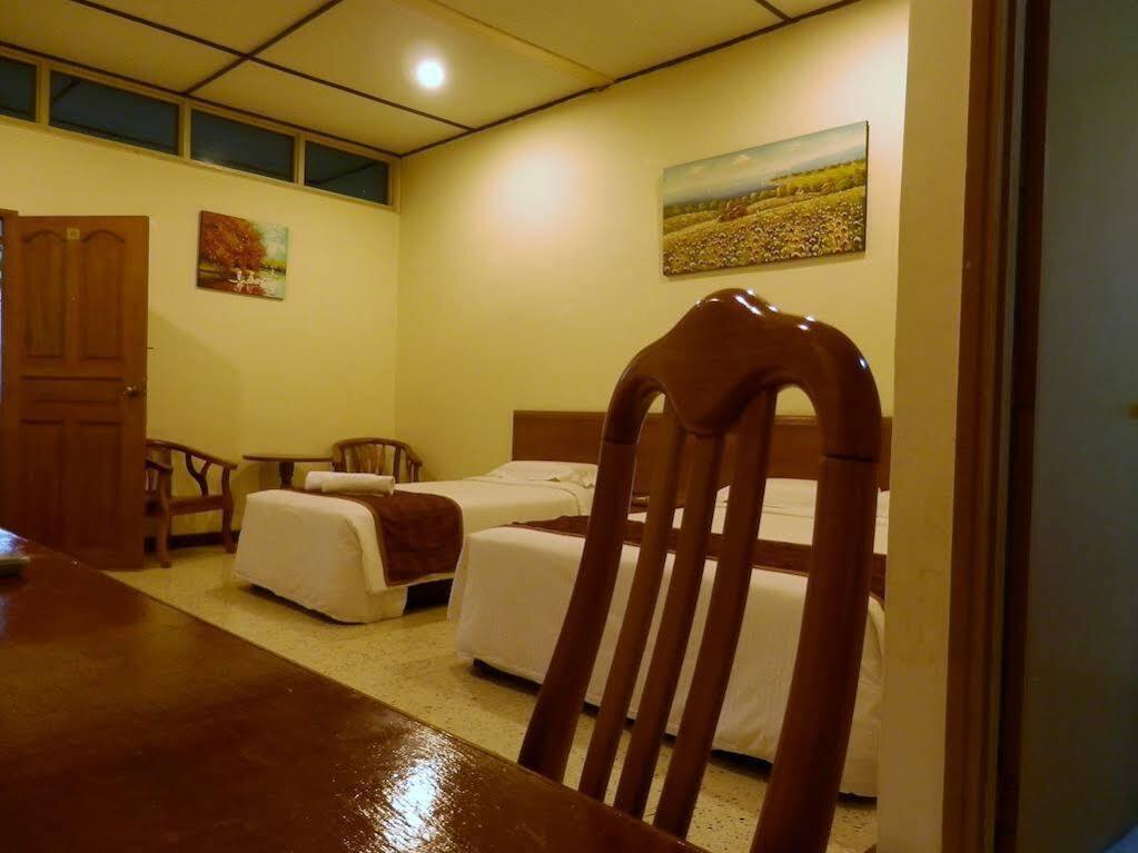 Hotel Felda Residence Tekam , Ppp Tun Razak Kampong Sungai Batu Екстер'єр фото